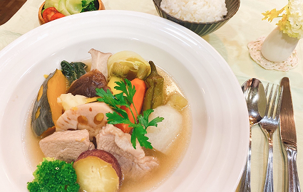 秋やさいと白金ポークポトフ